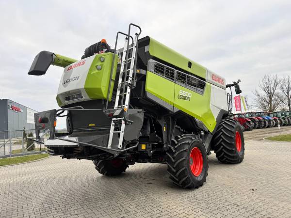 Комбайн Claas Lexion 6800 (2022)