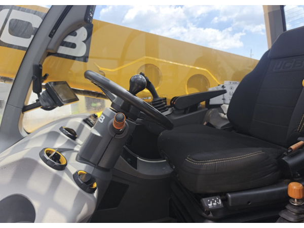 Навантажувач JCB 542-70 AGRI (2023)