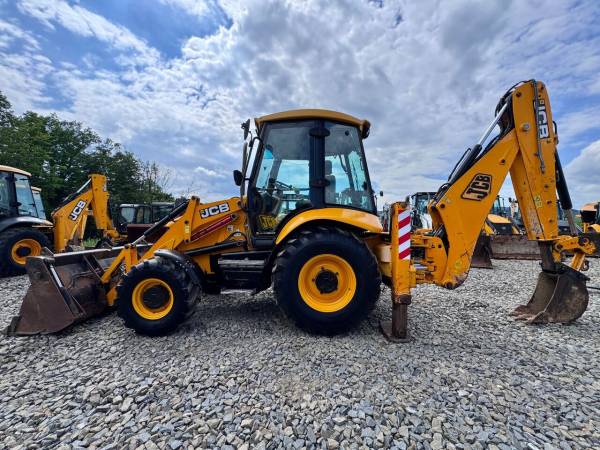 Экскаватор-погрузчик JCB 3CX (2008)