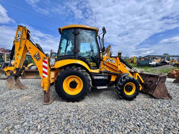 Экскаватор-погрузчик JCB 3CX (2008)