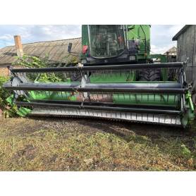 Жниварка зернова John Deere 915Flex