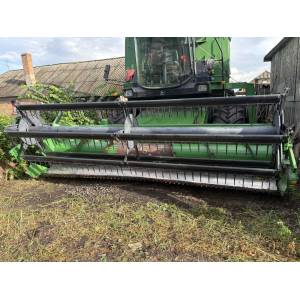 Жниварка зернова John Deere 915Flex