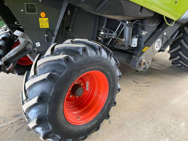 Комбайн Claas Lexion 620 (2012)