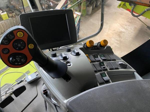 Комбайн Claas Lexion 620 (2012)