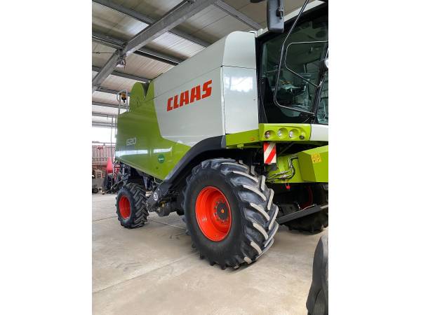 Комбайн Claas Lexion 620 (2012)