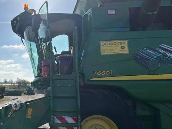 Комбайн John Deere T660 (2013)
