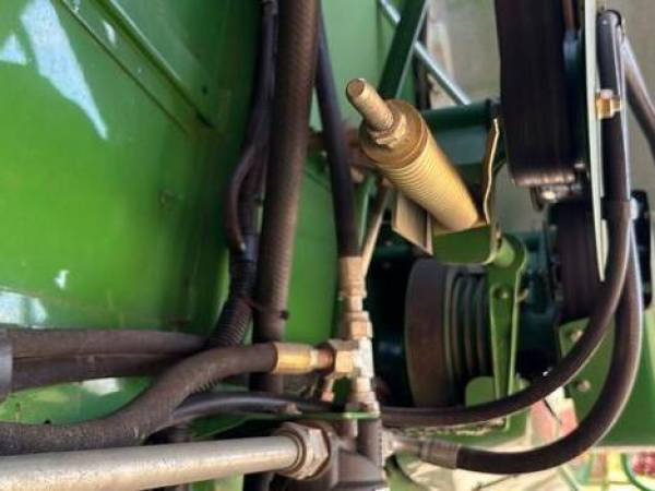 Комбайн John Deere T660 (2013)