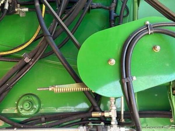 Комбайн John Deere T660 (2013)