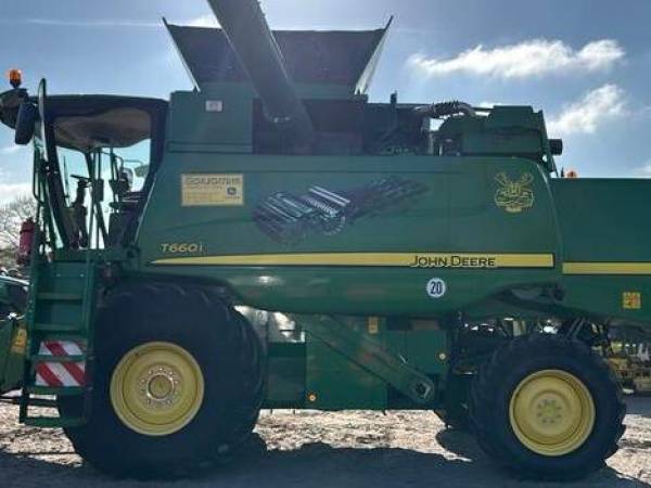 Комбайн John Deere T660 (2013)