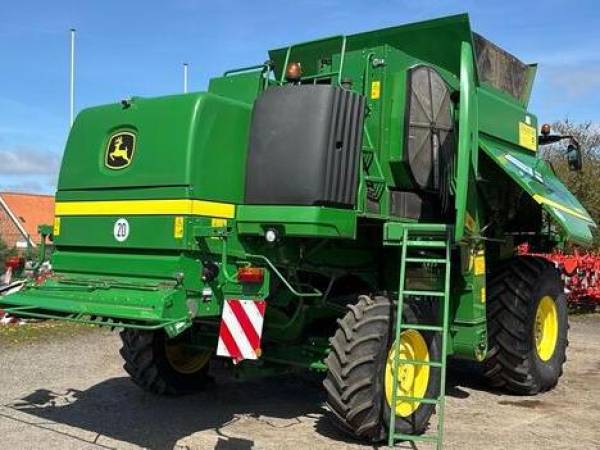 Комбайн John Deere T660 (2013)
