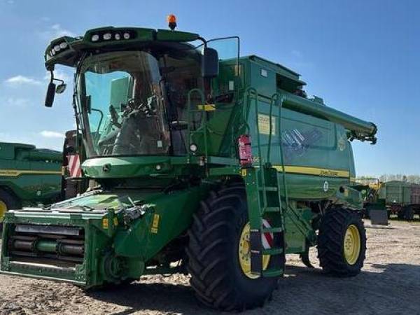 Комбайн John Deere T660 (2013)