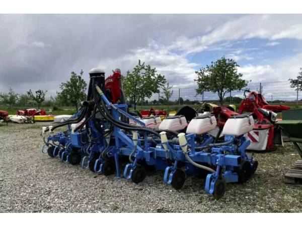 Сівалка точного висіву Monosem NG Plus 8R (2021)