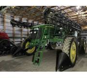 Самохідний обприскувач John Deere 4730