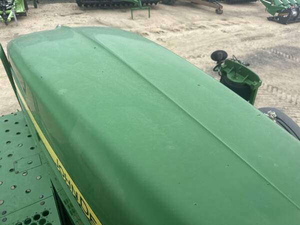 Самохідний обприскувач John Deere 4730 (2012)
