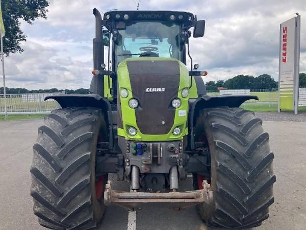 Трактор Claas Axion 930 (2013)
