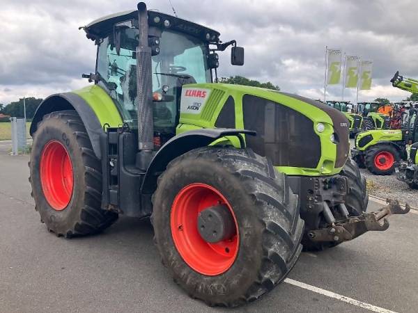 Трактор Claas Axion 930 (2013)