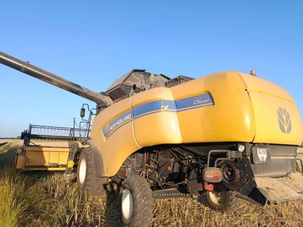 Комбайн New Holland CX6090 (2013)