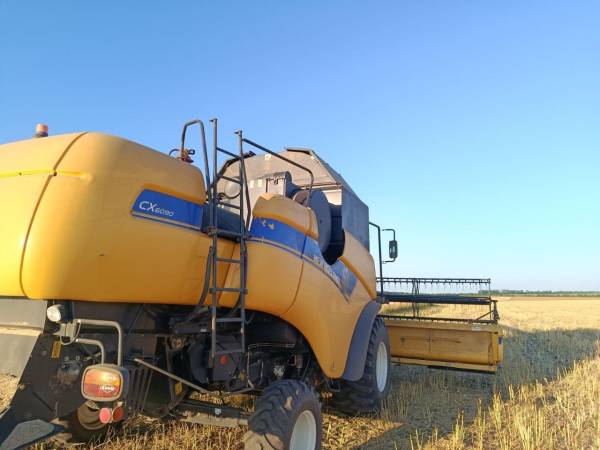 Комбайн New Holland CX6090 (2013)