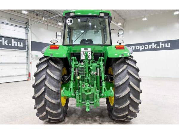 Трактор John Deere 7810 (2000)