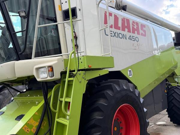 Комбайн Claas Lexion 450 (2003)