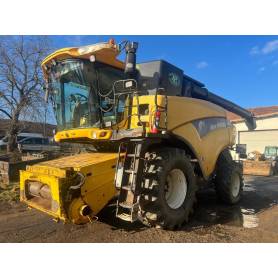 Комбайн New Holland CR9080 Elevation (2011)