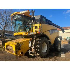 Комбайн New Holland CR9080 Elevation (2011)
