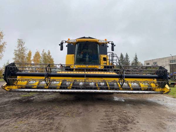 Комбайн New Holland CX 8070 (2012)