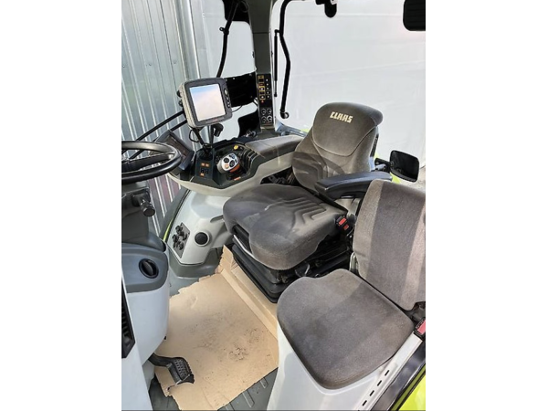 Трактор Claas Axion 950 (2013)