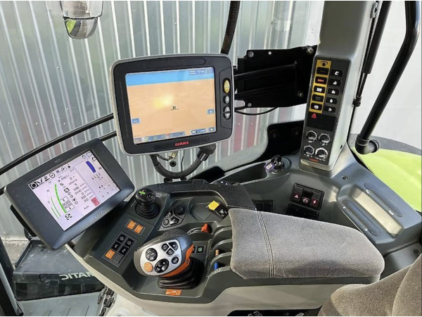 Трактор Claas Axion 950 (2013)