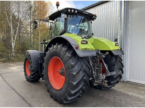 Трактор Claas Axion 950 (2013)