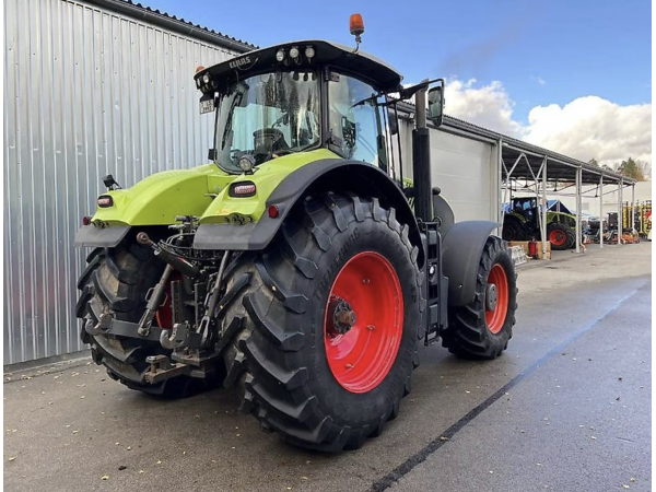 Трактор Claas Axion 950 (2013)