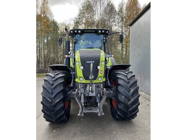 Трактор Claas Axion 950 (2013)