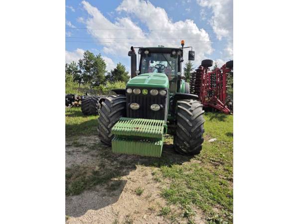 Трактор John Deere 8330 (2007)
