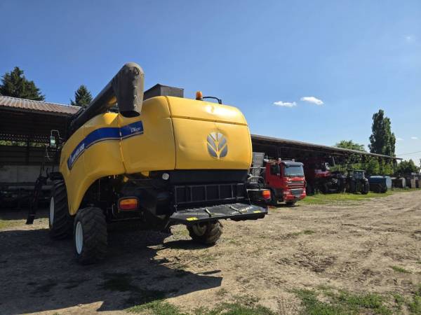 Комбайн New Holland CX6090 (2016)
