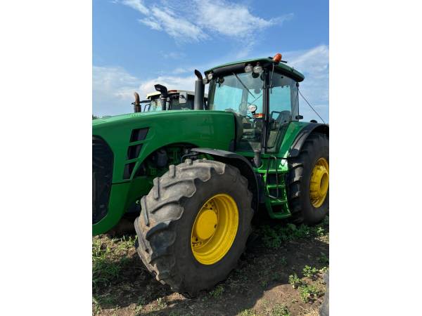 Трактор John Deere 8430 (2008)