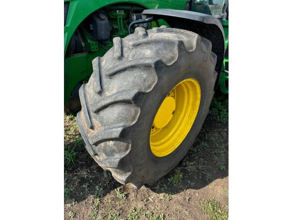 Трактор John Deere 8430 (2008)