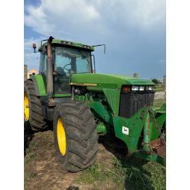 Трактор John Deere 8300 (2000)