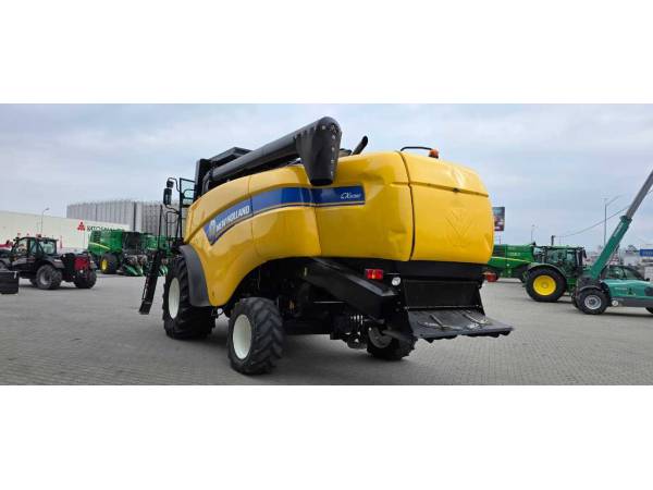 Комбайн New Holland CX 5080 (2011)