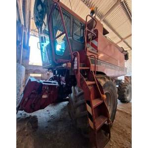 Комбайн Case IH 1660 (1992)
