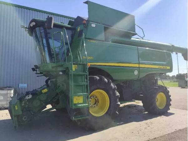 Комбайн John Deere S690 (2009)