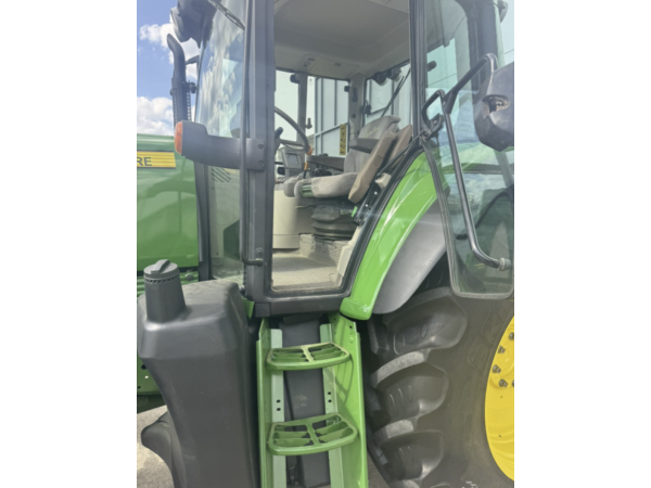 Трактор John Deere 6830 Premium (2008)