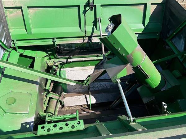 Комбайн John Deere T670i (2015)
