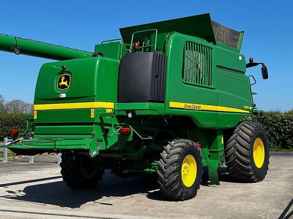 Комбайн John Deere T670i (2015)