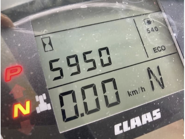 Трактор Claas Axion 920 (2014)