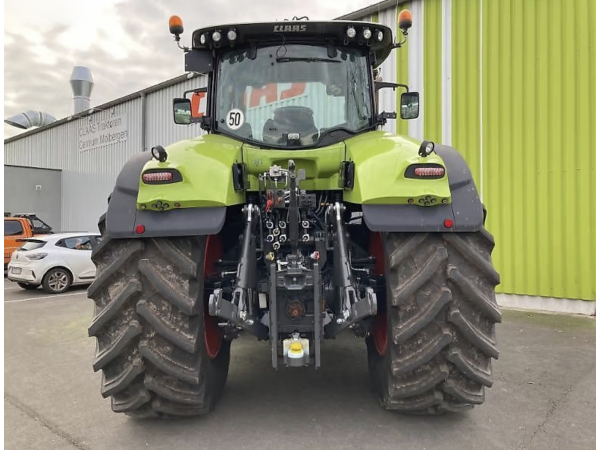 Трактор Claas Axion 920 (2014)