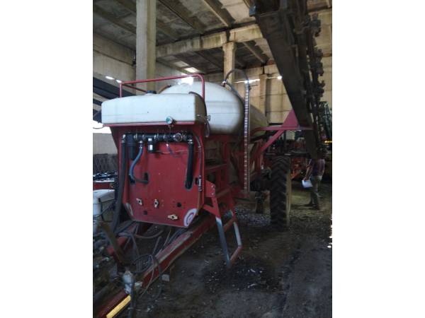 Опрыскиватель Buhler 850 (2014)