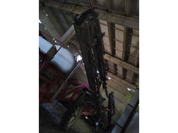 Опрыскиватель Buhler 850 (2014)