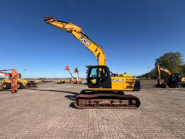 Экскаватор JCB JS 200LC T4i IIIB (2015)
