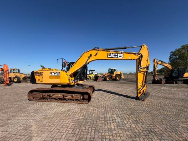 Экскаватор JCB JS 200LC T4i IIIB (2015)
