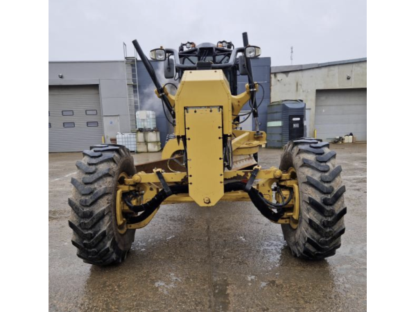 Грейдер Caterpillar 12M (2016)